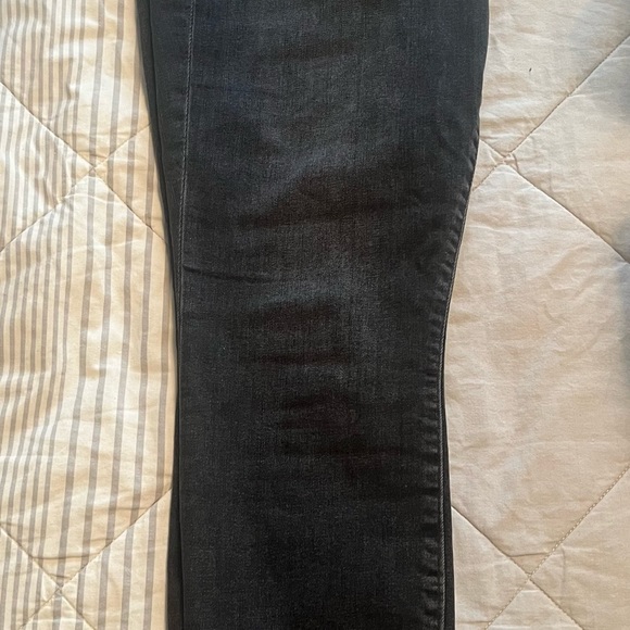 NWT Gap Jeans - Picture 3 of 5